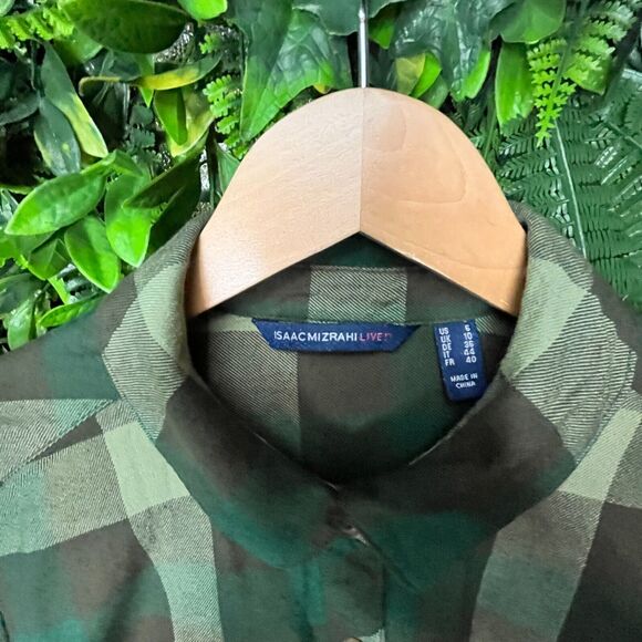 Isaac Mizrahi Live Tops Women 6‎ Green Button Shirt Blouse Collared Plaid 0534 - Picture 7 of 13